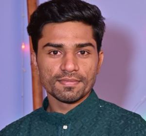 74903rishabh-300x280.jpg